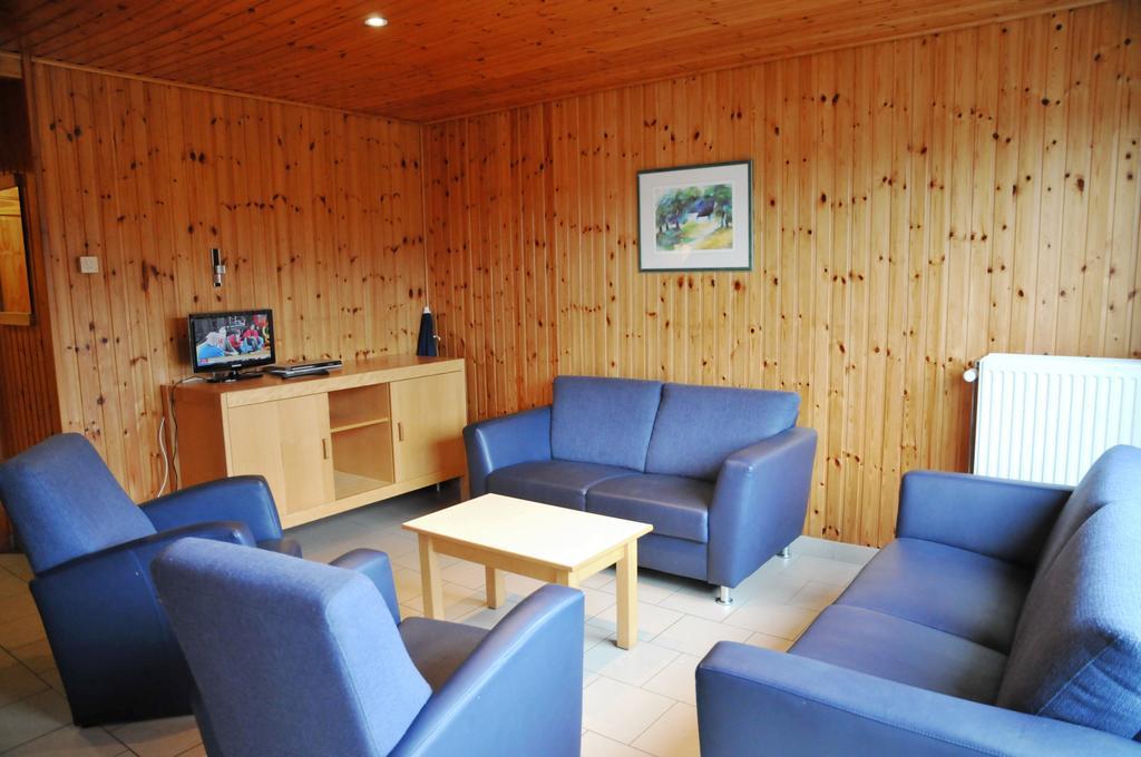 Les Doyards Hotel Vielsalm Habitación foto