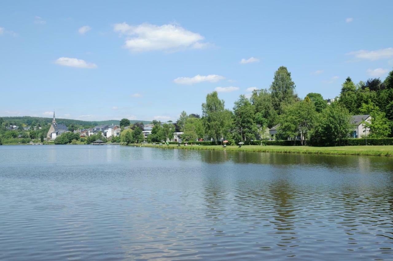 Les Doyards Hotel Vielsalm Exterior foto